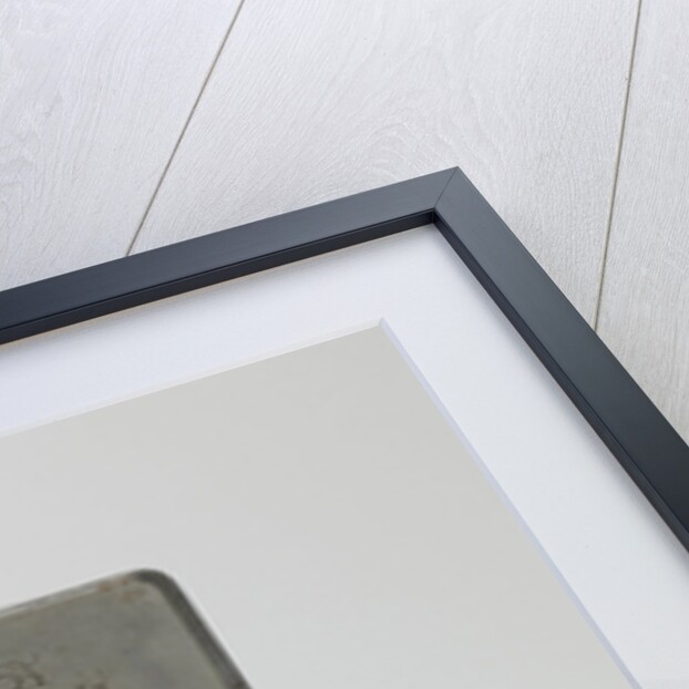 Cross section of a hollow iron long connection by Anonymous