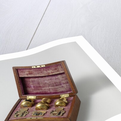 Casket with seven grenade tubes, William Armstrong & Co. by Royal Laboratory