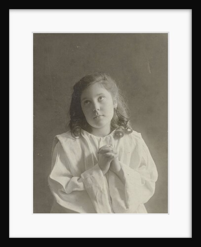 Studio Portrait of Tine Kleiterp as praying girl by C.J.L. Vermeulen