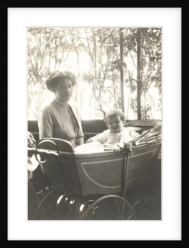 Olga and Marba Titzenthaler, wife and daughter of the photographer, in the house Friedrichstrasse Berlin, Germany by Waldemar Titzenthaler