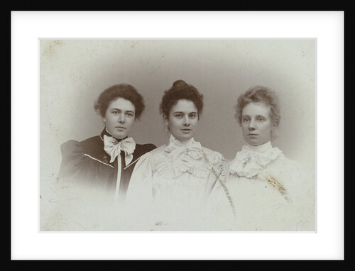 Portrait of three women by L. van de Winkel