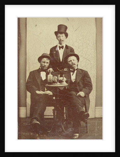 Portrait of three men at a table, drinking and cigar smoking by Henry Pauw van Wieldrecht