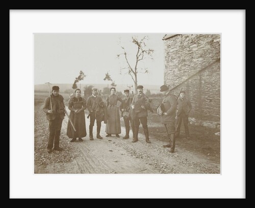 Group portrait of hunters and helpers, including a shot wild boar (third from right Henry Pauw van Wieldrecht) by Henry Pauw van Wieldrecht