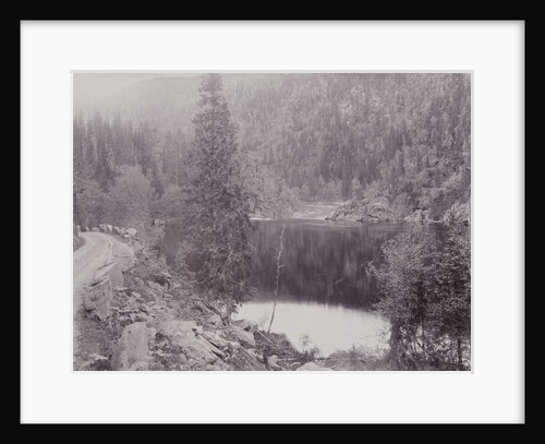 View of a lake in a mountain landscape (Norway?) by Henry Pauw van Wieldrecht
