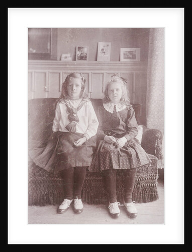 Portrait of two girls by Henry Pauw van Wieldrecht