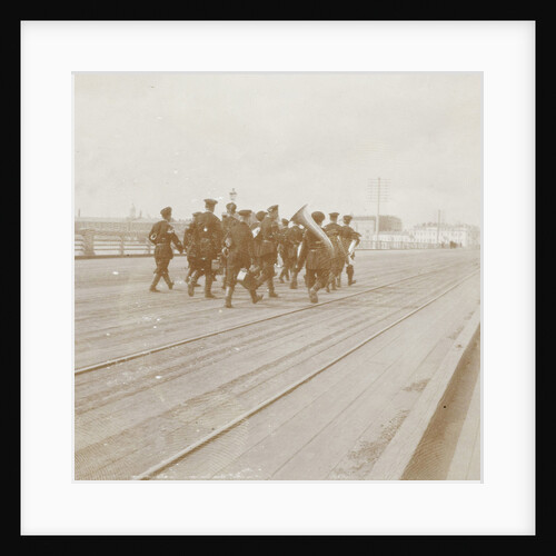 Musicians in military uniform walking on a bridge across the Neva in St. Petersburg, Russia by Henry Pauw van Wieldrecht