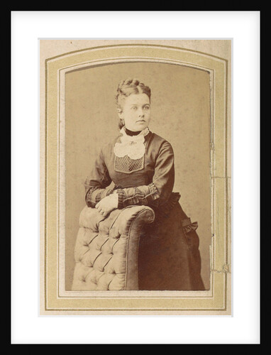 Photo album of a Dutch family with 168 cartes-de-visite and cabinet pictures by Anonymous