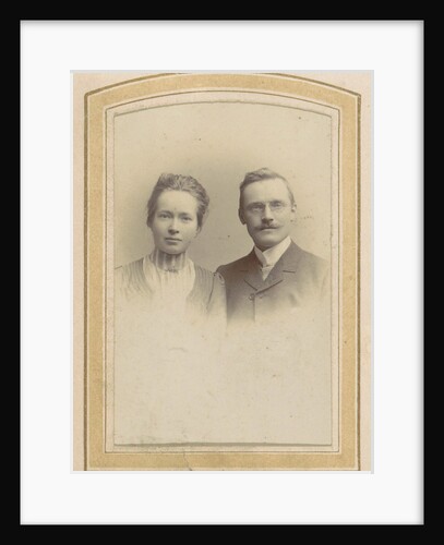 Portrait of a woman and a man with a pince-nez, M. Buttinghausen c. 1873 - c. 1895 by M. Büttinghausen