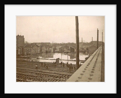 Work on railway tracks during the flooding of Paris, seen from a bridge by France