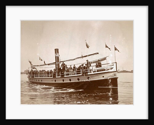 Family Album including pictures of Wijnhandel Kraaij & Co. Bordeaux Amsterdam by Anonymous