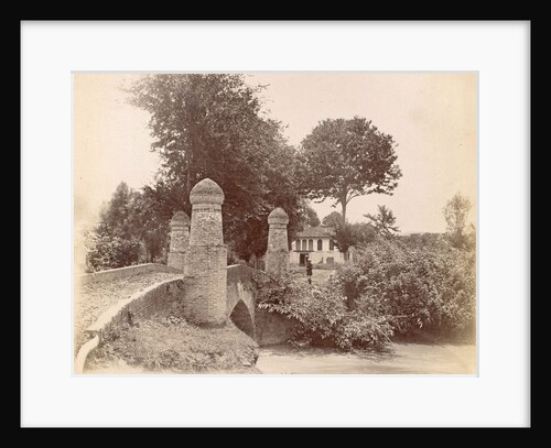 Travel Album H. Dunlop with pictures of landmarks in Persia, Scotland, Germany, Russia, China and Canada by Antoine Sevruguin