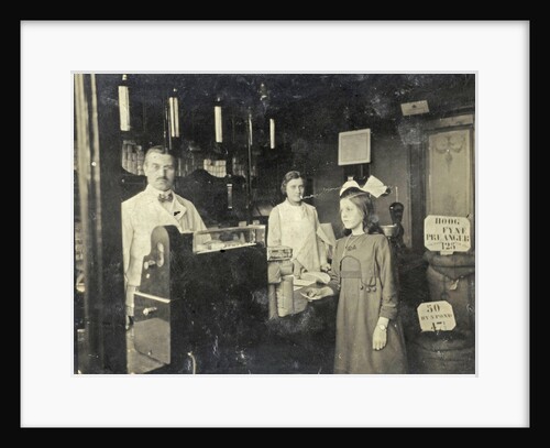 Interior of the (grocers?) Shop Fernantzen-Schmidtz, Prins Hendrikkade 146, Amsterdam by Anonymous