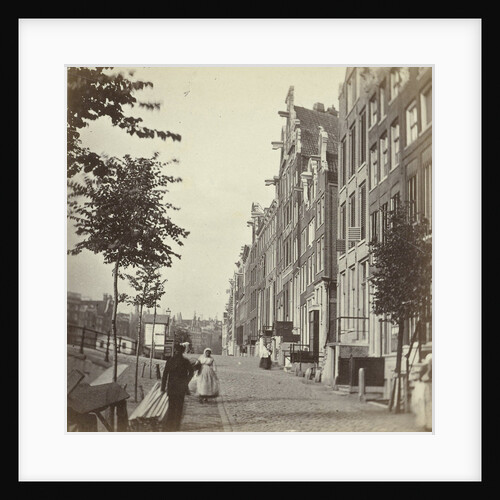 Singel over the Warmoesgracht, nowadays the Raadhuisstraat in Amsterdam by Anonymous