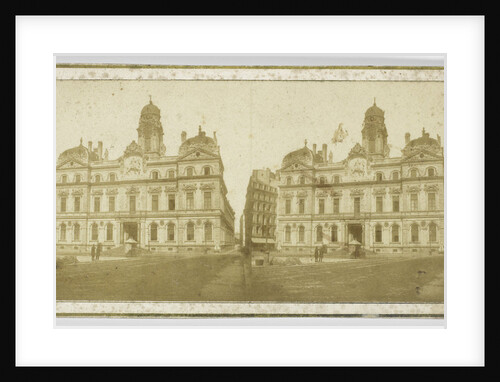 Building in Paris, France by Henri Plaut