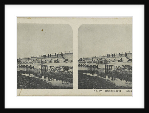 Munnekezijl Duikersluis by M.D. de Lange