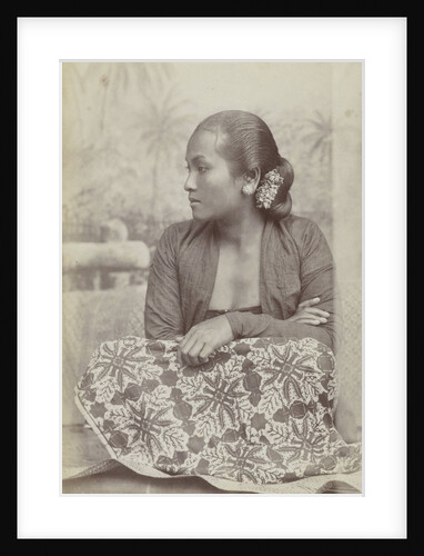Studio portrait of a seated woman Java, Indonesianese, Indonesia by Anonymous