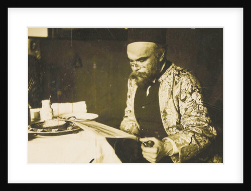 Portrait of Paul Verlaine, reading by Willem Witsen