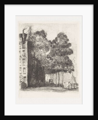 View of a corner house on a canal in Amsterdam by Frans Schikkinger