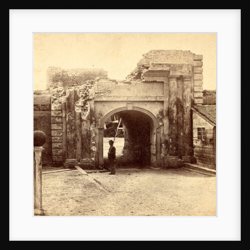 Sally-port of Fort Moultrie by Anonymous