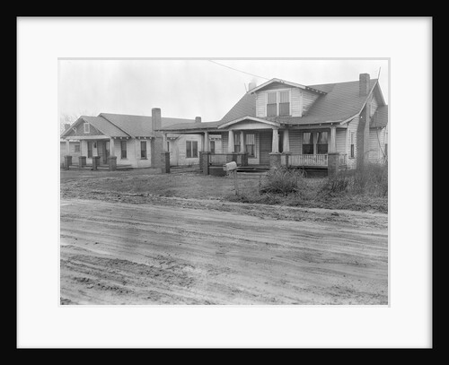 High Point, North Carolina - Housing. Other homes on edge of mill-village owned by Highland Yarn Mills by Lewis Hine