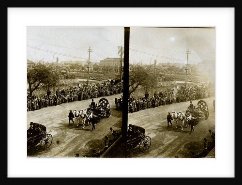 Carriages carrying Admiral Togo, naval officers and government officials by Anonymous