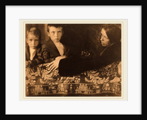 Family Group by Gertrude Käsebier