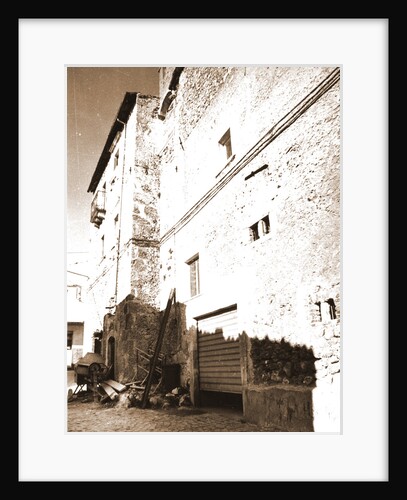 General views, Castelvecchio Calvisio, L'Aquila, Abruzzo by Anonymous
