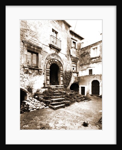 Centro Storico, Civitaretenga, Abruzzo by Anonymous