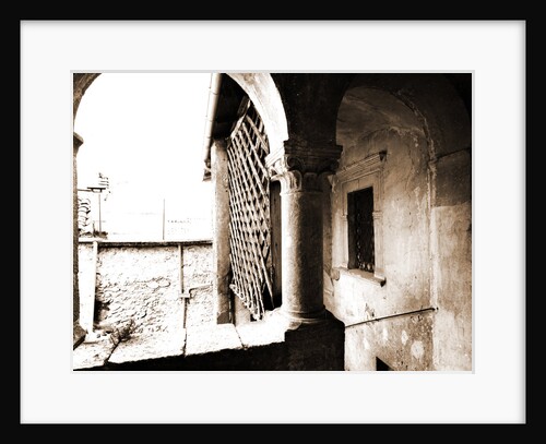 Centro Storico, Civitaretenga, Abruzzo by Anonymous