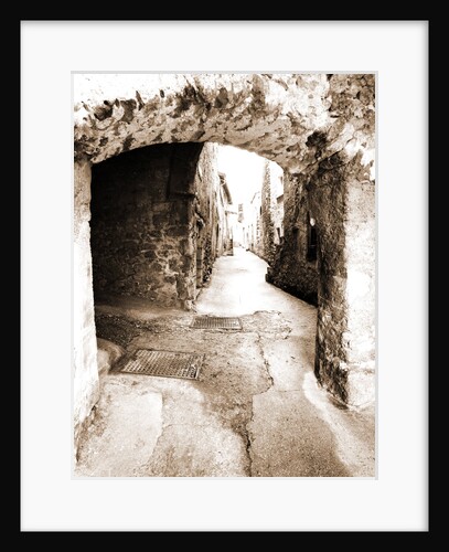 Centro Storico, Civitaretenga, Abruzzo by Anonymous
