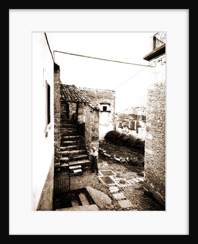 Centro Storico, Civitaretenga, Abruzzo by Anonymous