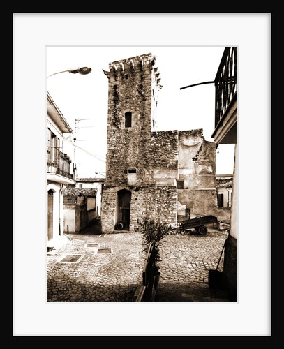 Centro Storico, Civitaretenga, Abruzzo by Anonymous