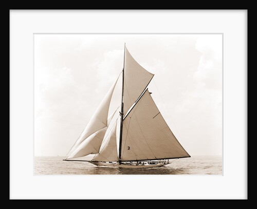 Gloriana (Yacht) by Anonymous