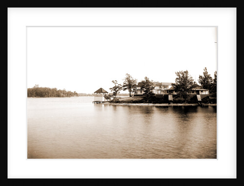 Davis residence, Lake Orion by Anonymous