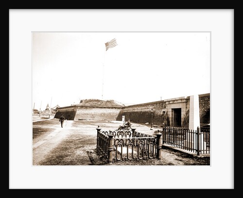 Osceola's grave, Fort Moultrie by Anonymous