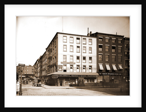 Fraunce's Tavern, Broad and Pearl Streets by Anonymous
