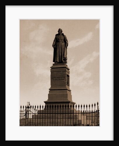 Marquette statue by Jacques Marquette