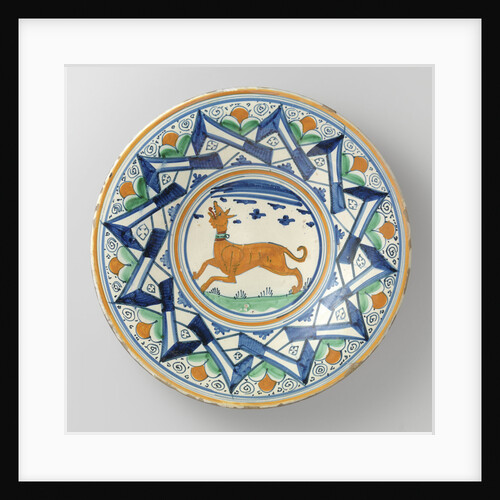Dish, multicolor painted with the flat a dog surrounded by two other zigzagging and intersecting lines by Anonymous