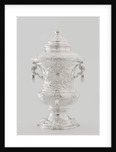 Wine fountain and cooler by Alger Mensma