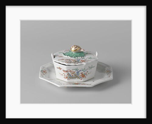 Butter dish on saucer with a lid topped by a button in the shape of a snail by Anonymous