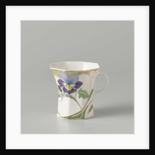 Cup, part of a set, painted with violins by C.W.J. 't Hart