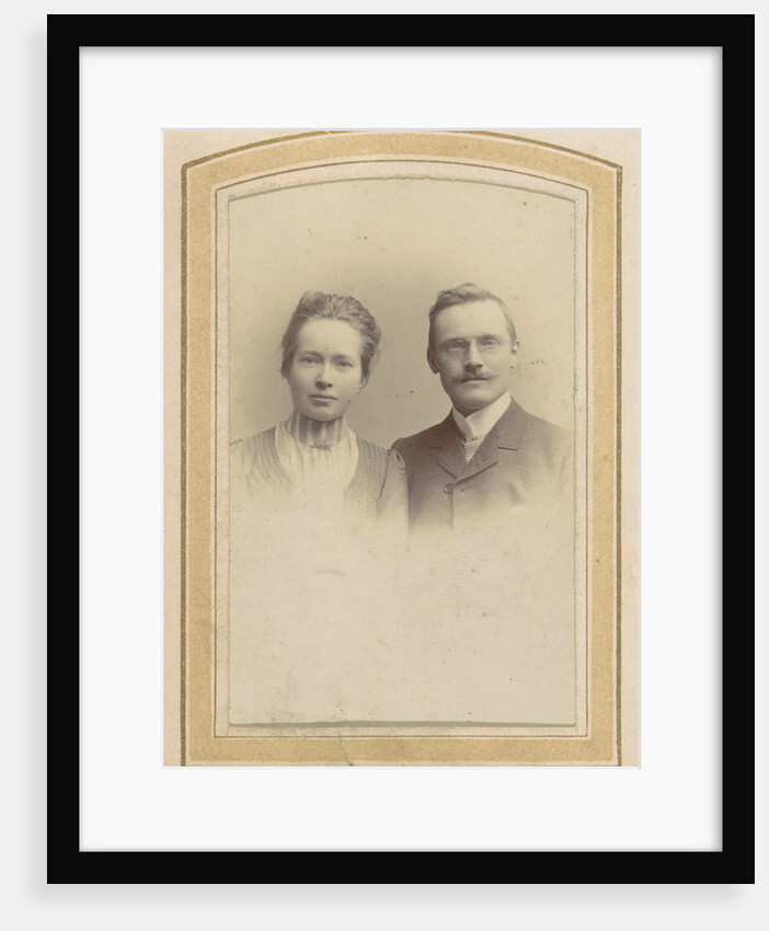 Portrait of a woman and a man with a pince-nez, M. Buttinghausen c. 1873 - c. 1895 by M. Büttinghausen