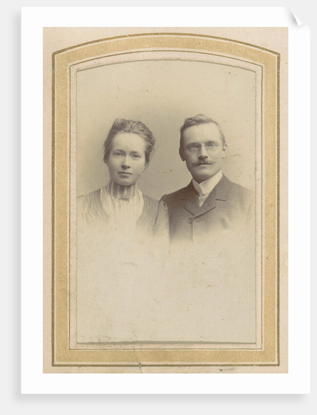 Portrait of a woman and a man with a pince-nez, M. Buttinghausen c. 1873 - c. 1895 by M. Büttinghausen