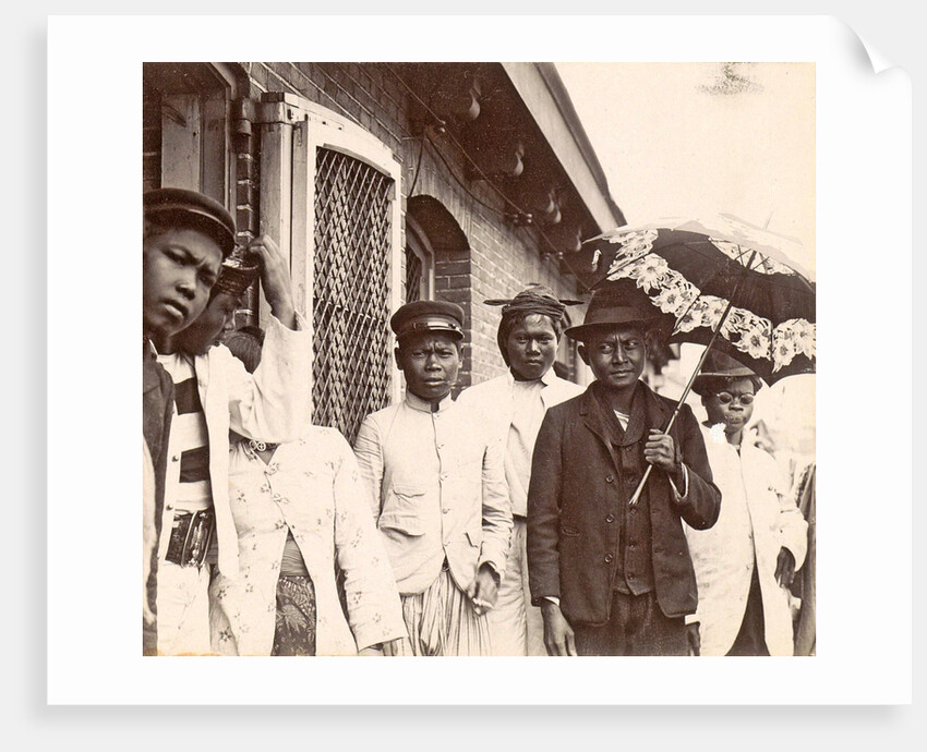 Family Album including pictures of Wijnhandel Kraaij & Co. Bordeaux Amsterdam by Anonymous