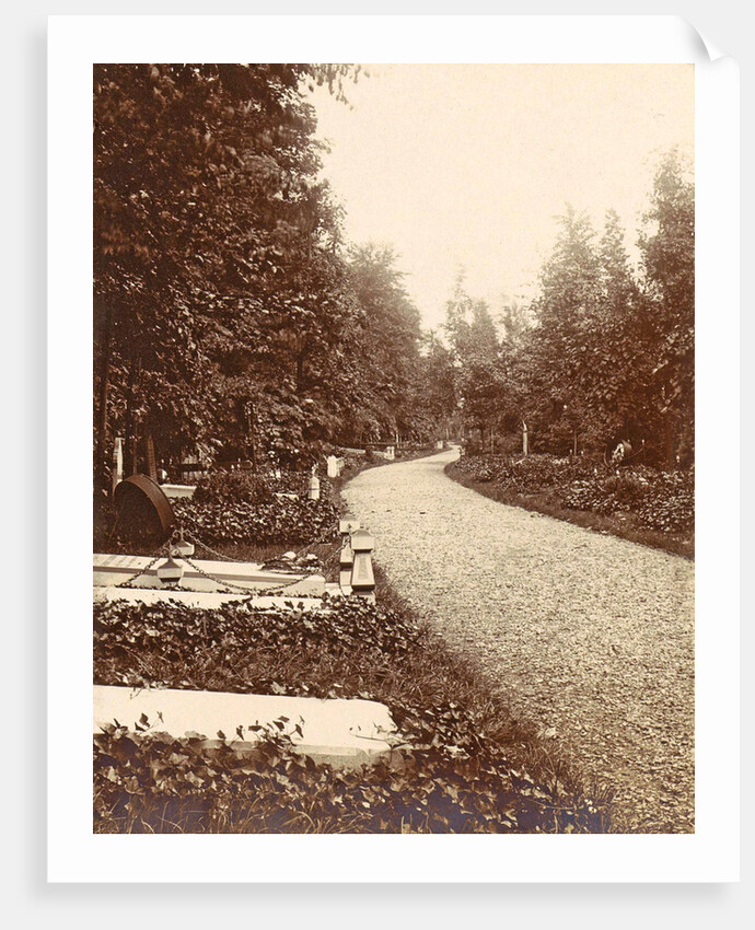 Family Album including pictures of Wijnhandel Kraaij & Co. Bordeaux Amsterdam by Anonymous