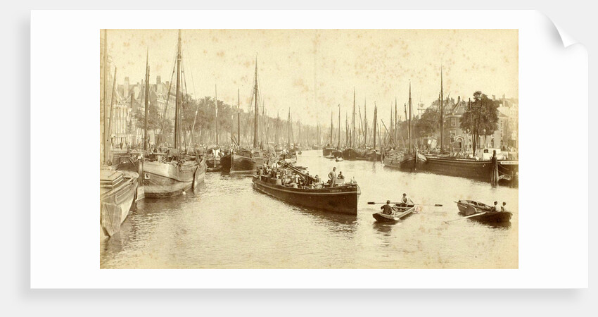 Rotterdam, Leuvehaven by Anonymous