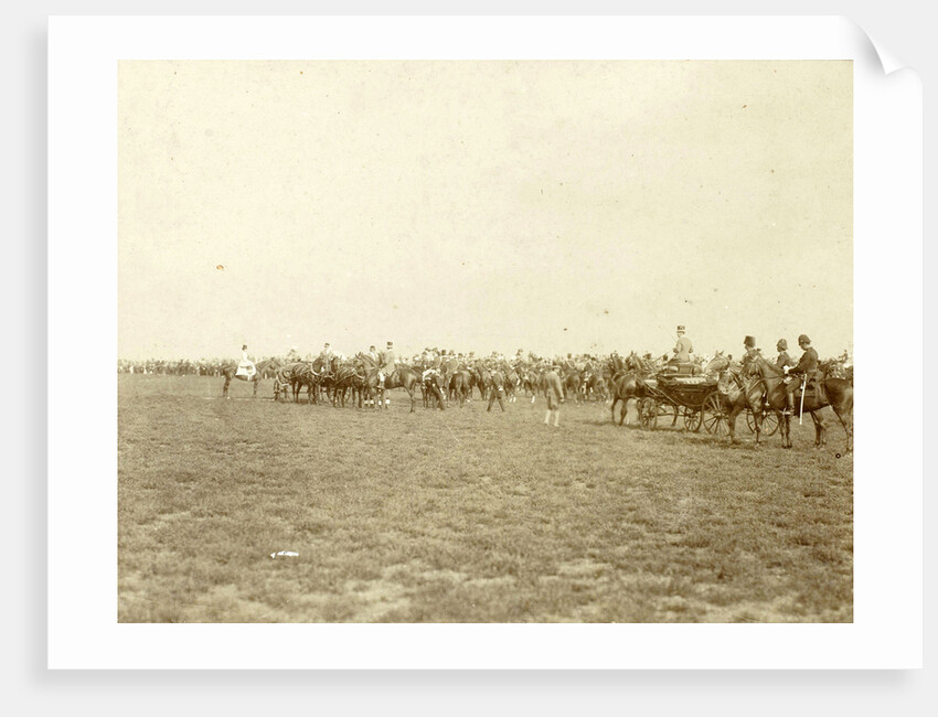 Renkumer heath, army racing at inauguration celebrations Queen Wilhelmina, Renkum by Anonymous