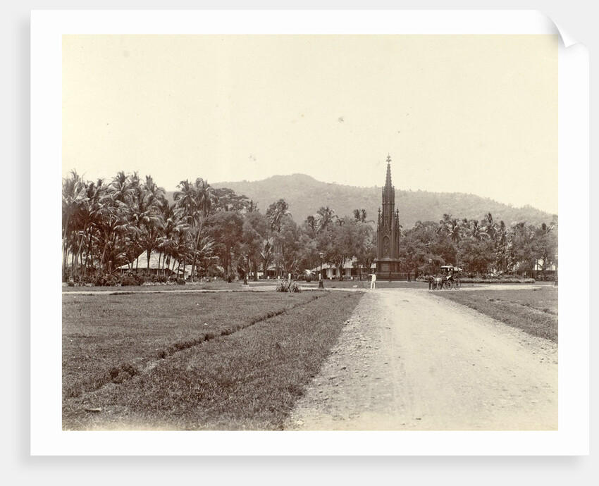 Monument on a square in the Dutch East Indies before a carriage and a velocipede, Indonesia by Christiaan Benjamin Nieuwenhuis