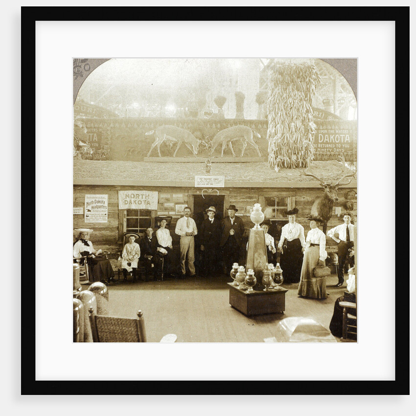 Pres. Roosevelt's log cabin, N. Dakota exhibit, Agricultural Building, Louisiana Purchase Exposition, USA by Anonymous