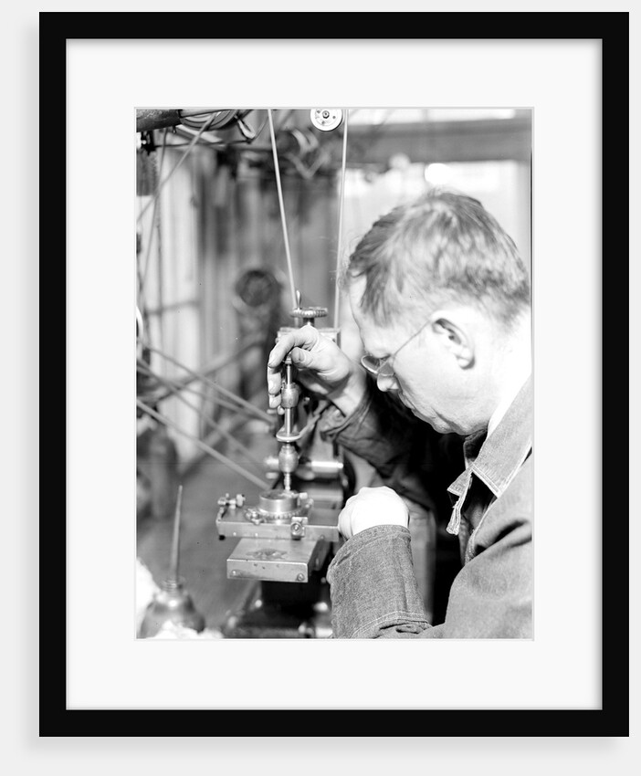 Lancaster, Pennsylvania - Hamilton Watch. Damaskeening by Lewis Hine
